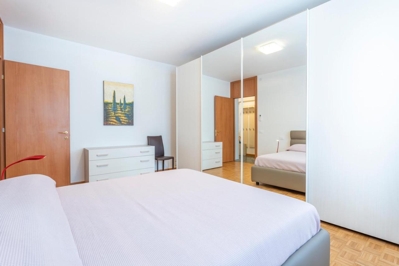 Udine Palazzo D'Aronco Modern Apartment Extérieur photo