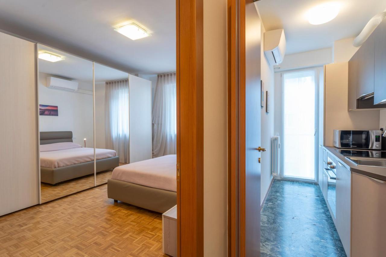 Udine Palazzo D'Aronco Modern Apartment Extérieur photo